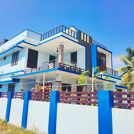 Malhar Marari Homestay Mararikulam Exterior photo