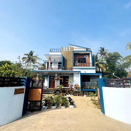 Malhar Marari Homestay Mararikulam Exterior photo