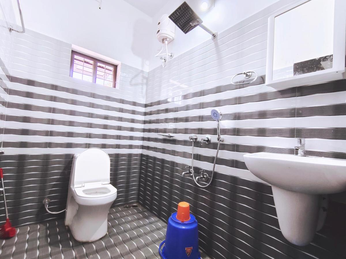 Malhar Marari Homestay Mararikulam Exterior photo